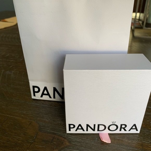 Pandora gold plated Bracelet with two charms - Picture 14 of 15